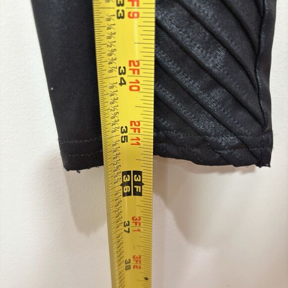 Spanx Faux Leather Moto Leggings Women M Black Pleated Stretch Shaping Elastic - Picture 10 of 10